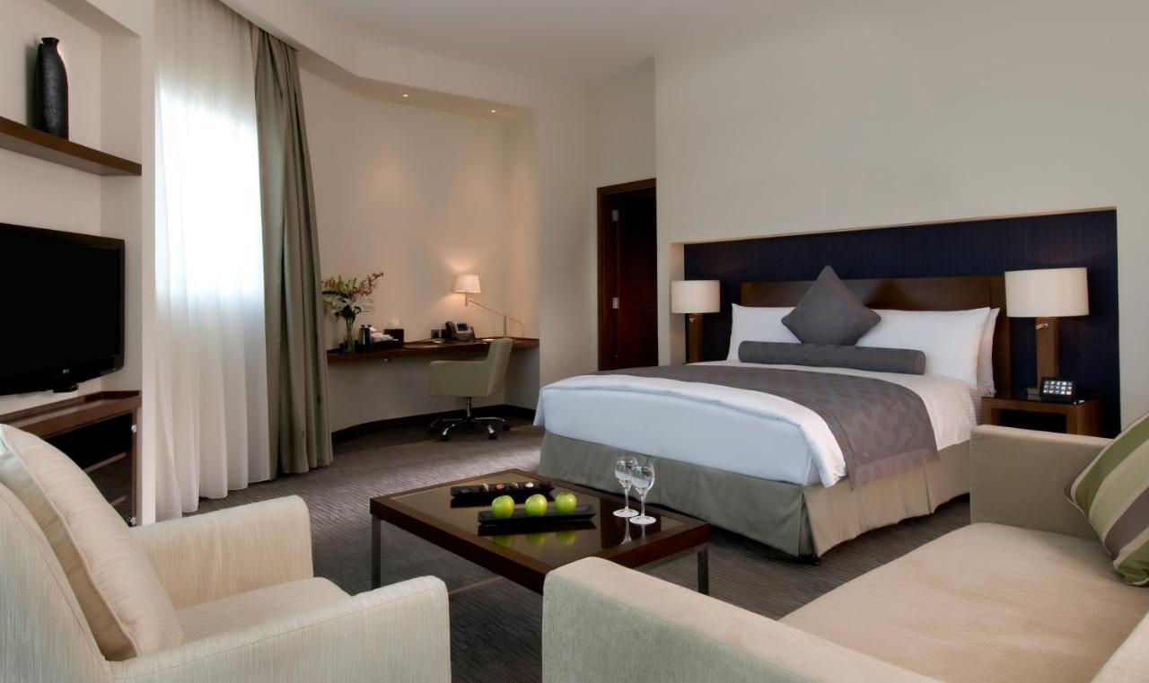 Grand Millennium Al Wahda Hotel And Executive Apartments Abu Dhabi Phòng bức ảnh
